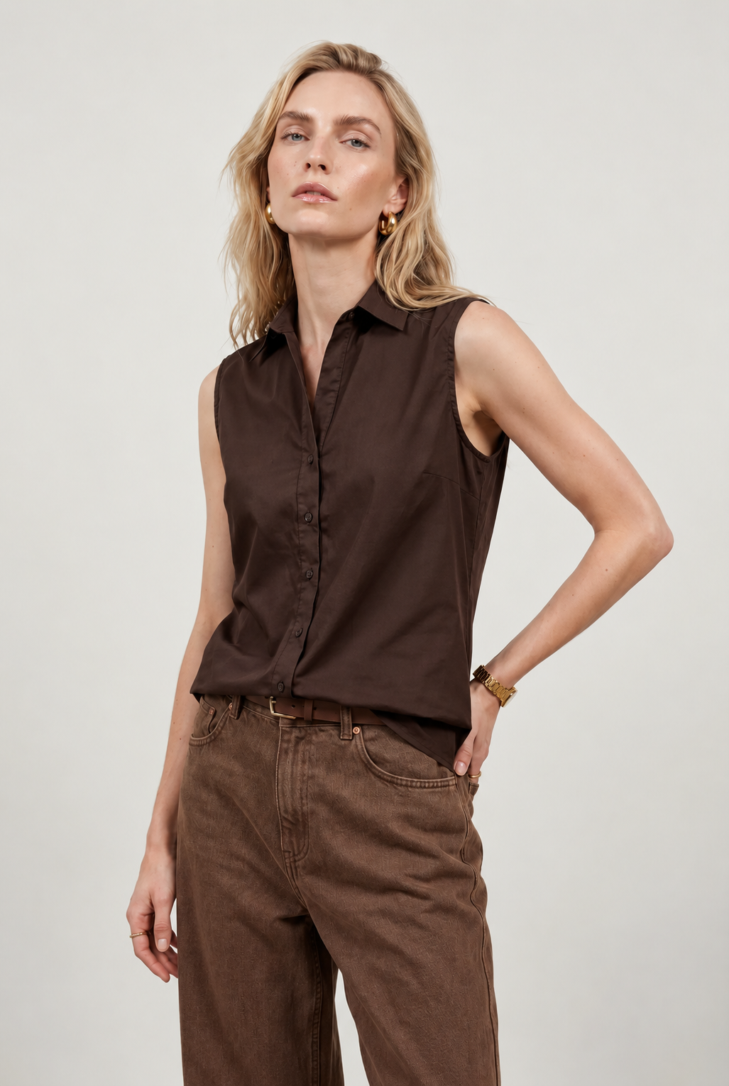 The Sleeveless Shirt