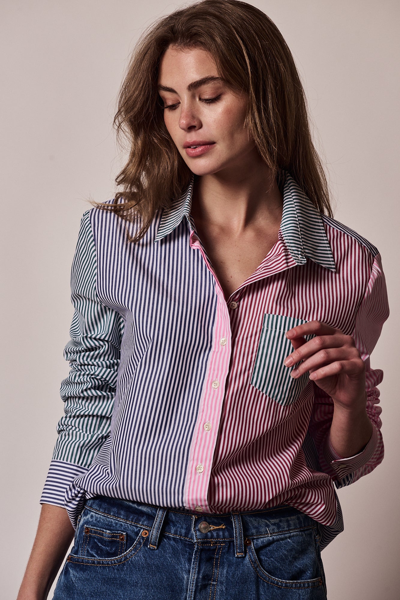 The Boyfriend Shirt in Multicolor Stripe
