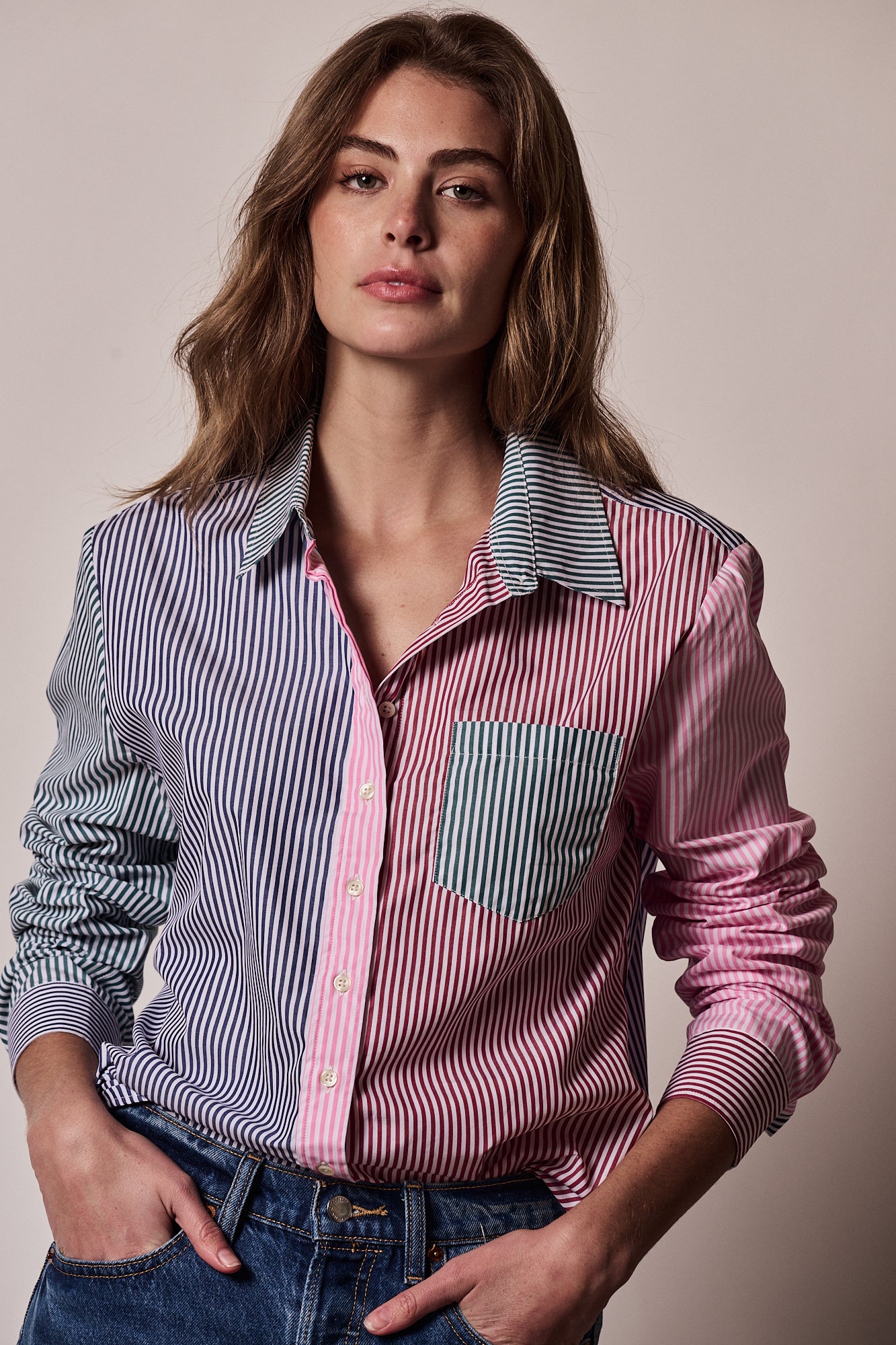 The Boyfriend Shirt in Multicolor Stripe
