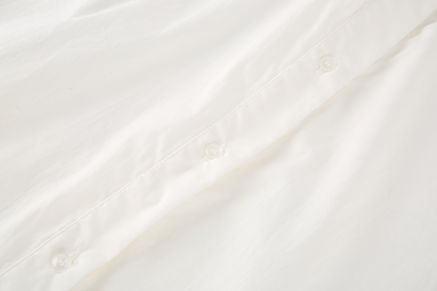 The Sleeveless Zandra Dress