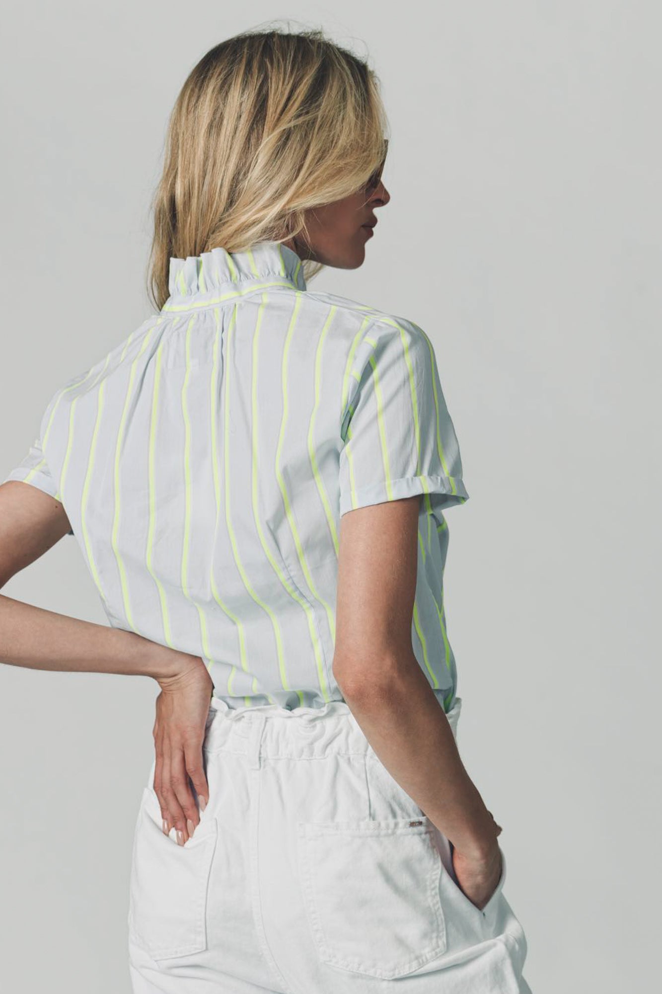 The Short Sleeve Ruffled Collar Shirt