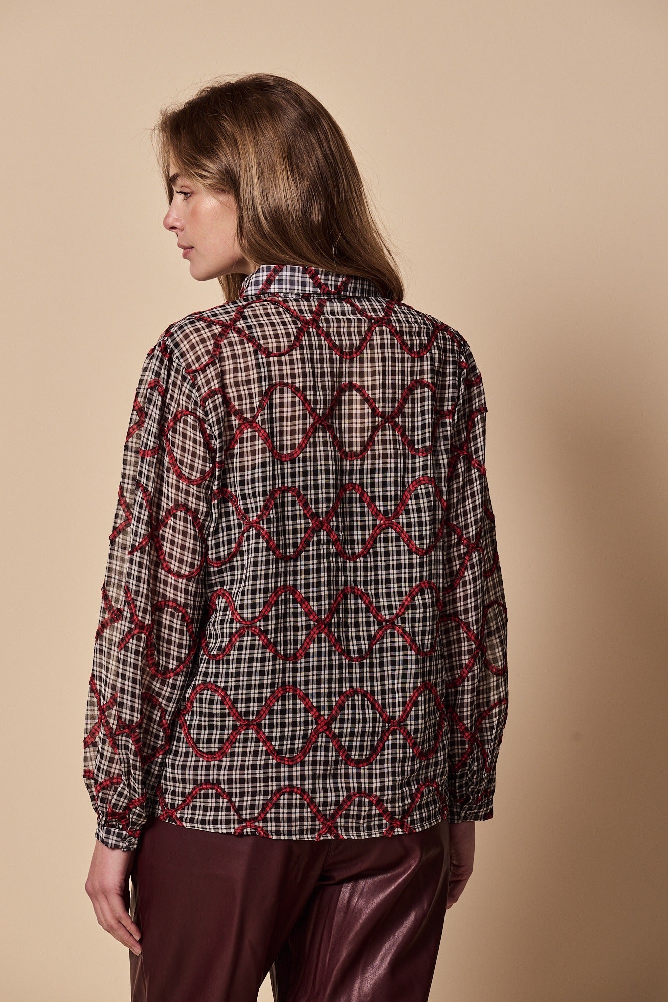 The Signature Shirt in Red Ribbon