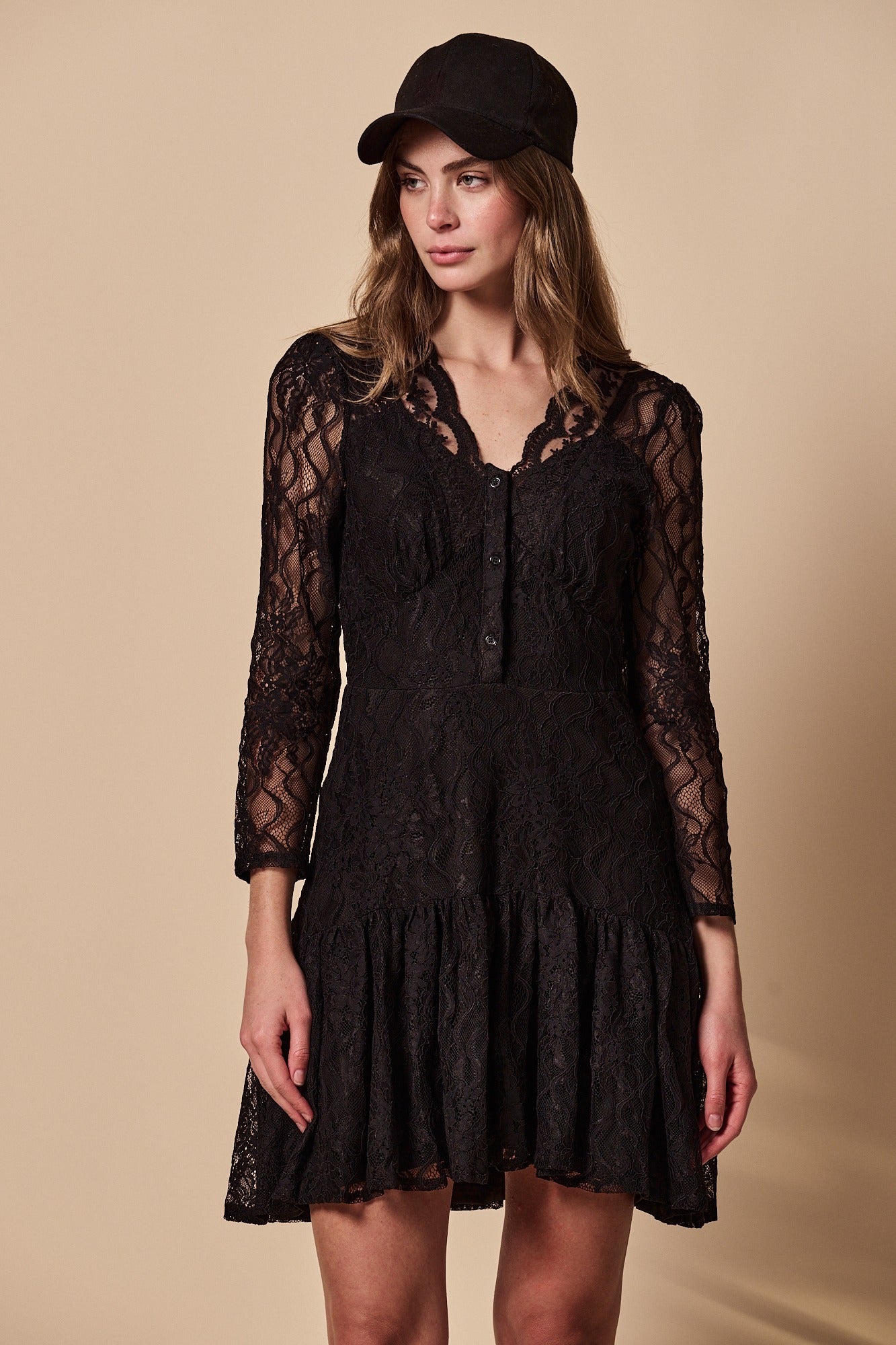 The Lace Dress Black / XS The Lace Dress Black / XS