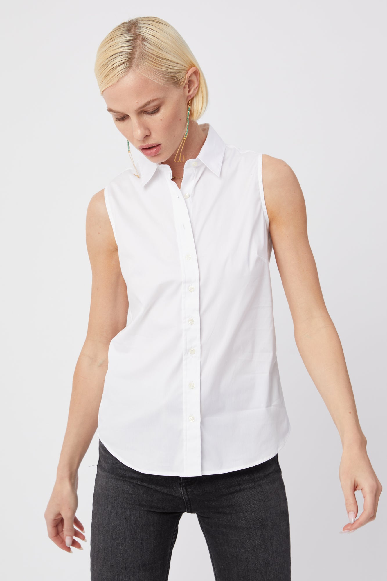 The Sleeveless Shirt