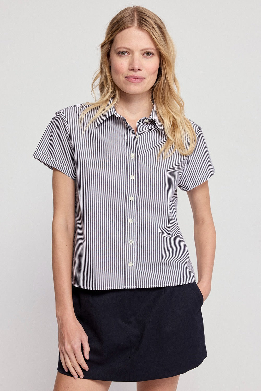 The Boxy Short Sleeve Cropped Shirt