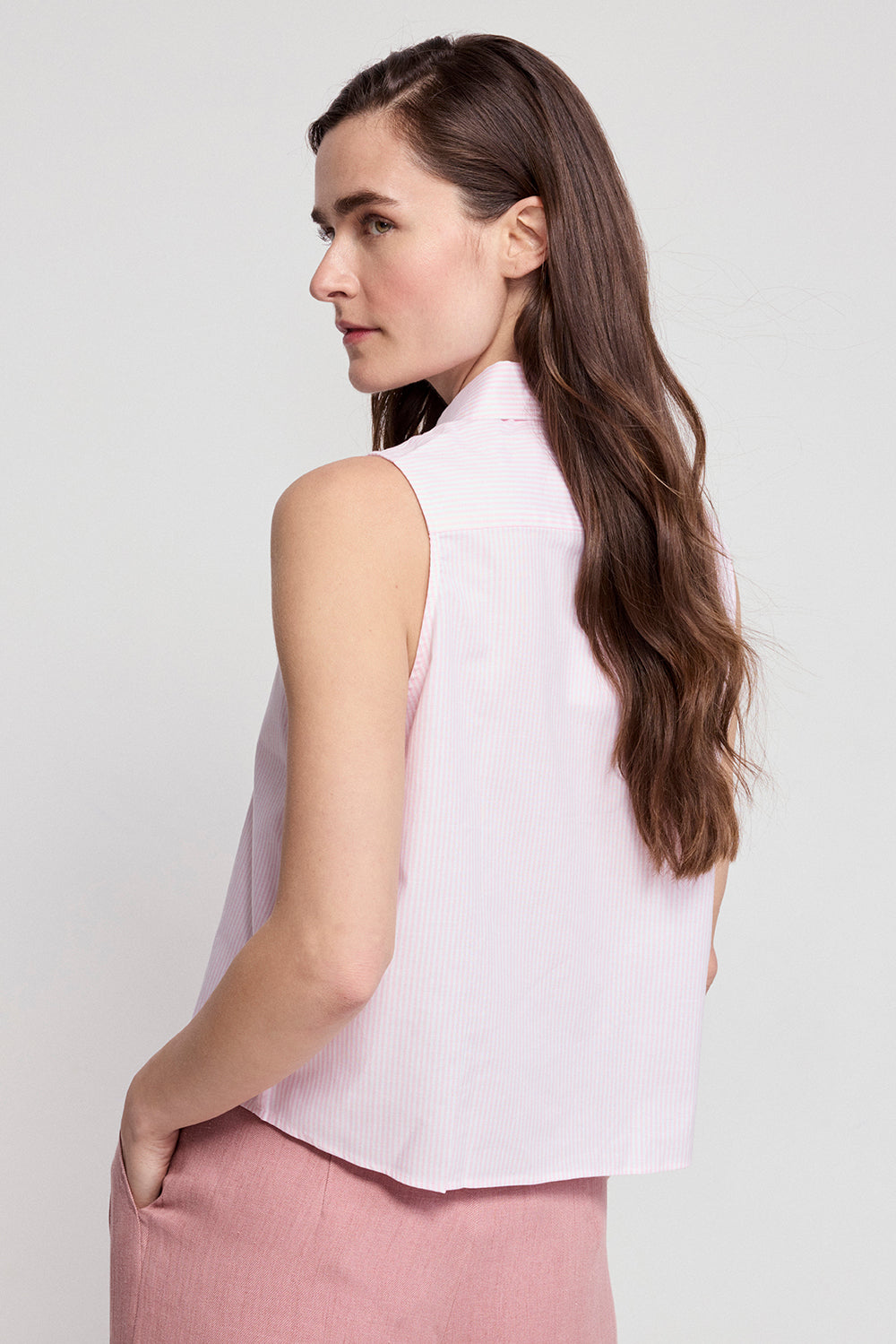The Boxy Cropped Sleeveless Shirt