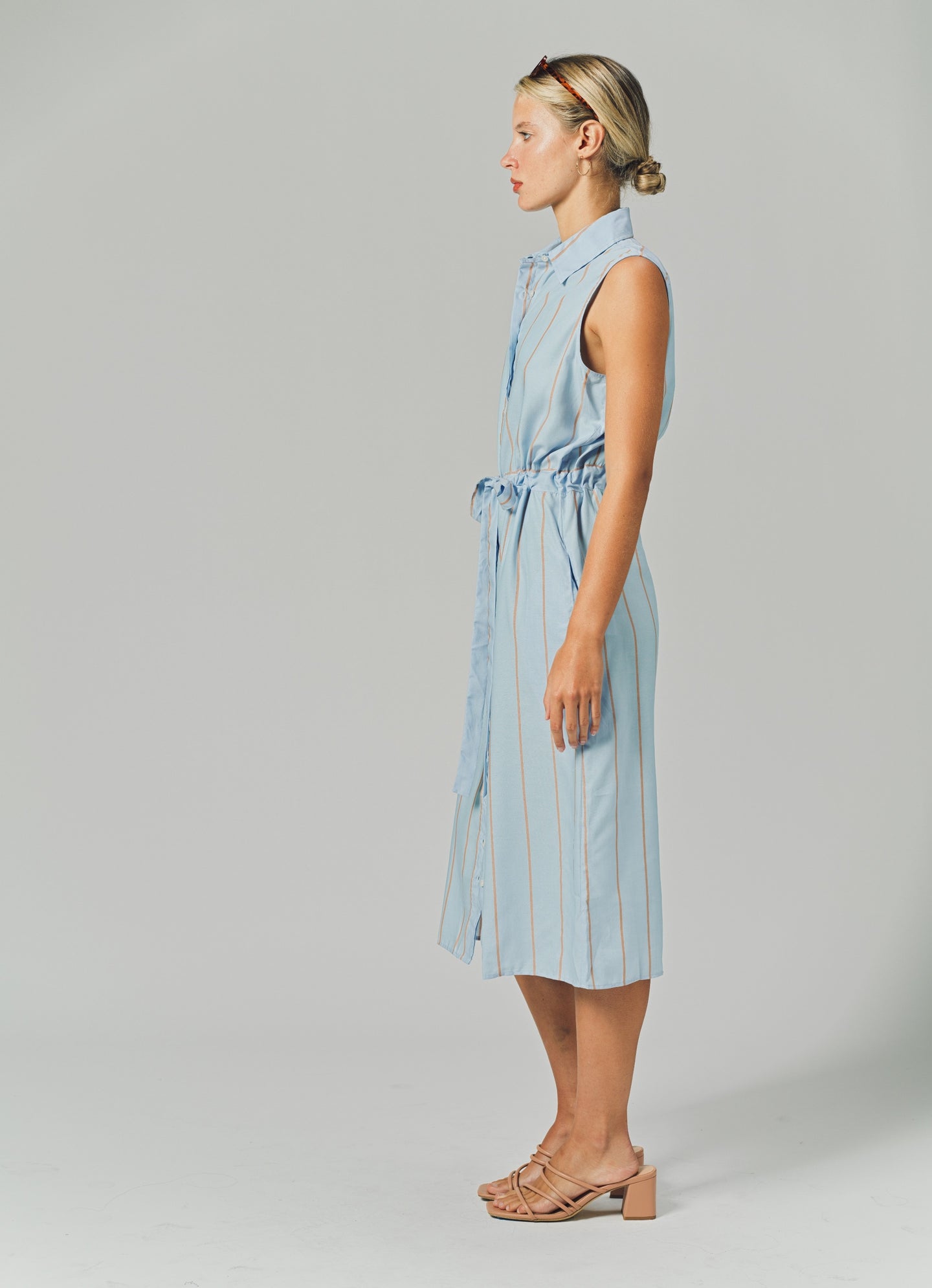 The Sleeveless Midi Dress