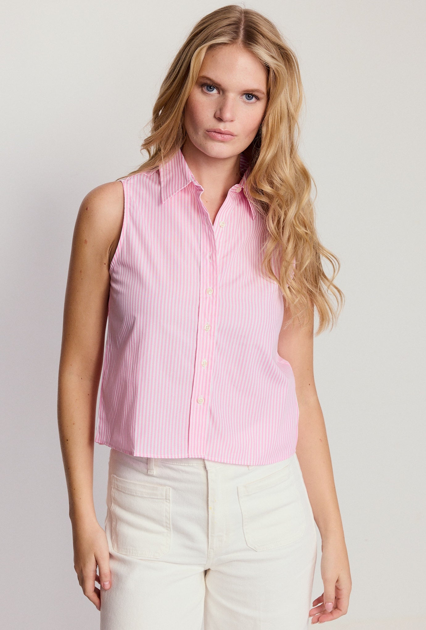 The Boxy Cropped Sleeveless Shirt