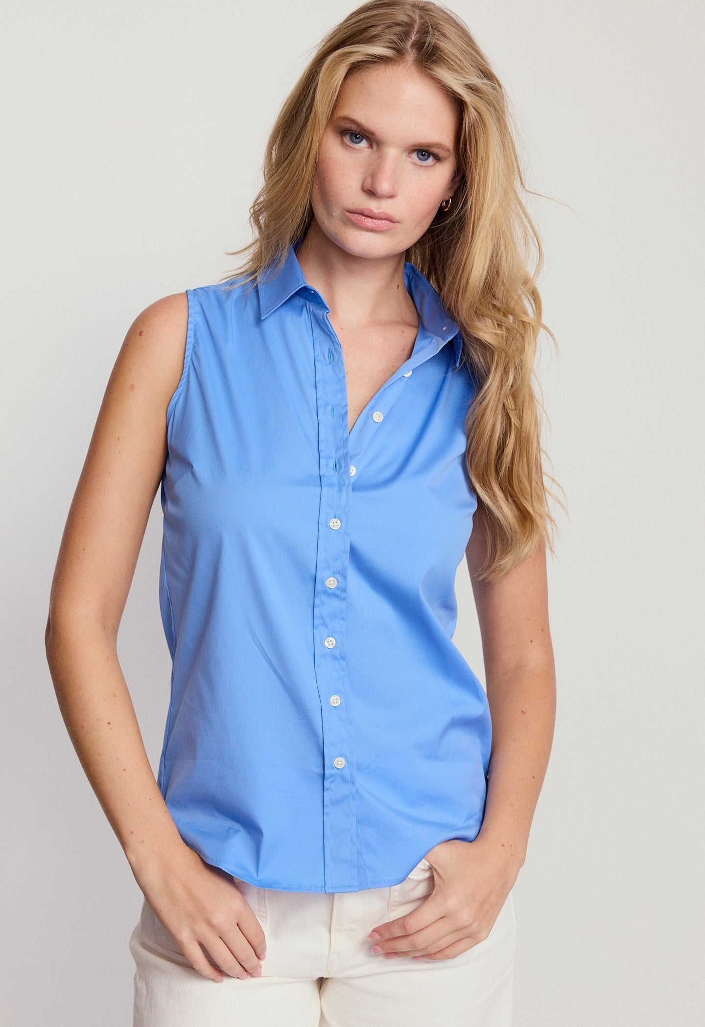 The Sleeveless Shirt French Blue / XS The Sleeveless Shirt French Blue / XS