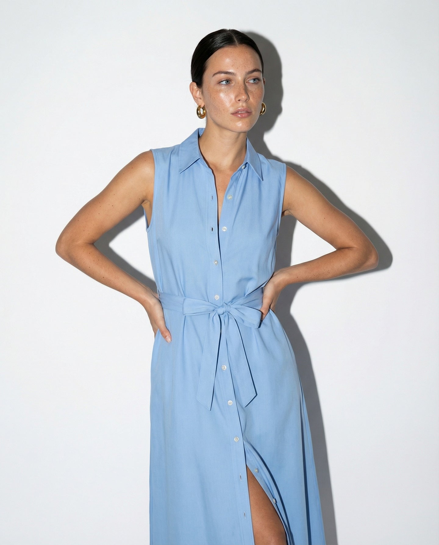 The Sleeveless Midi Dress