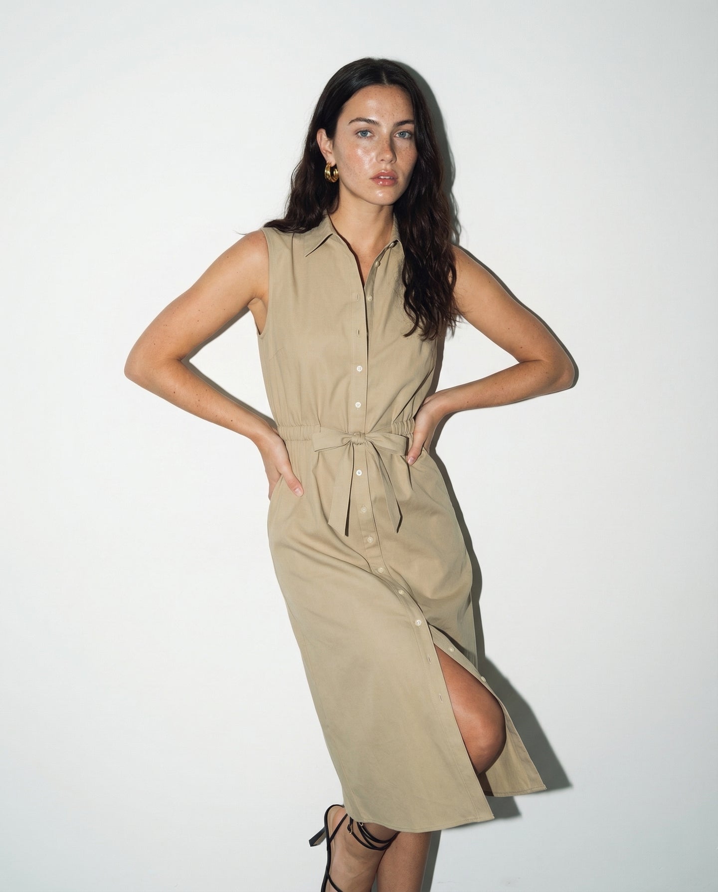 The Sleeveless Midi Dress