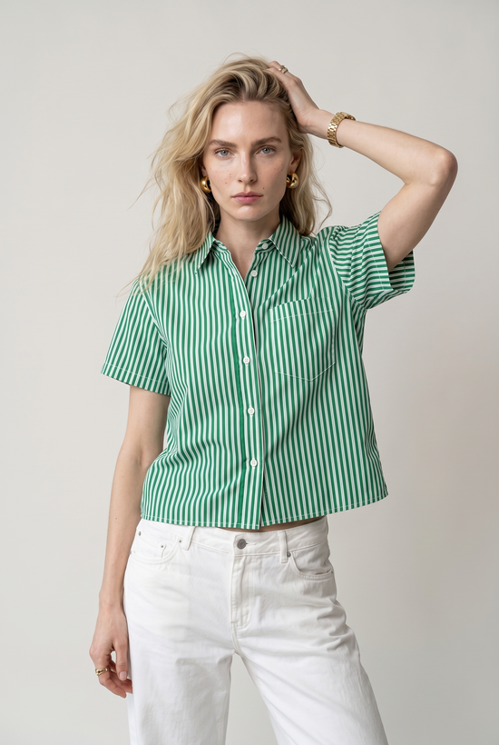 The Boxy Short Sleeve Cropped Shirt