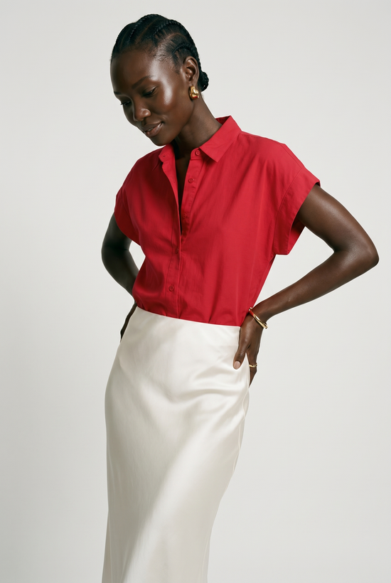 The Short Sleeve Boyfriend Shirt in Cotton