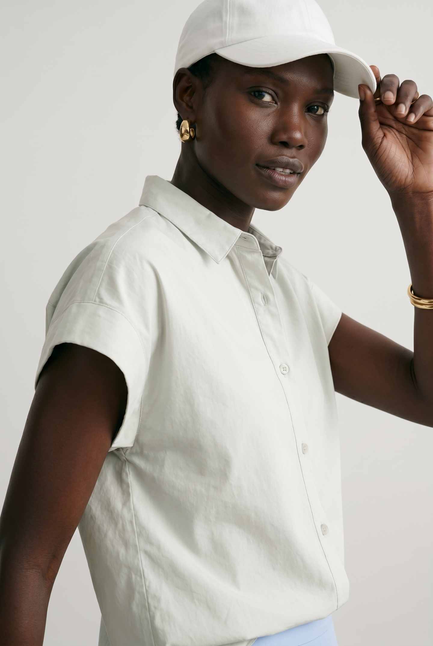 The Short Sleeve Boyfriend Shirt in Cotton
