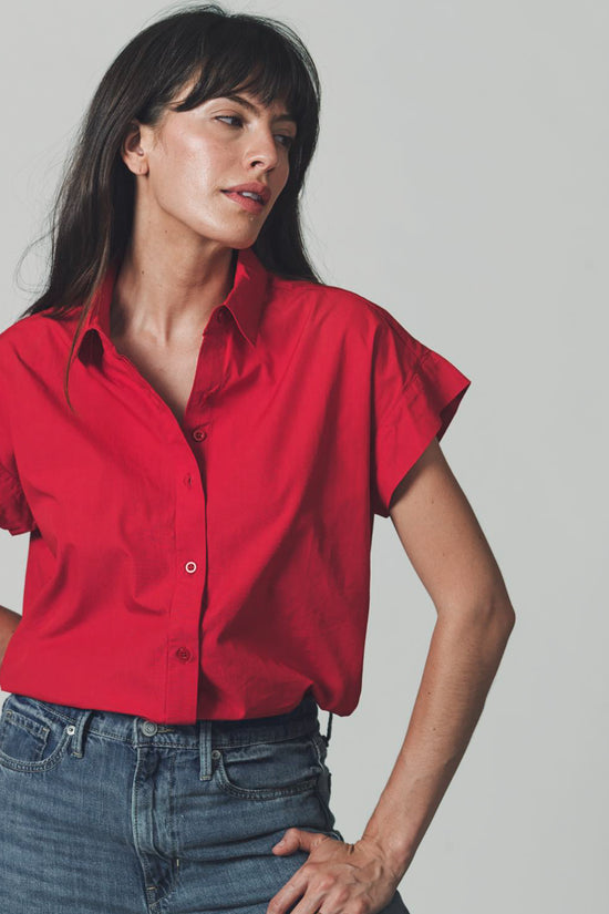 The Short Sleeve Boyfriend Shirt in Cotton