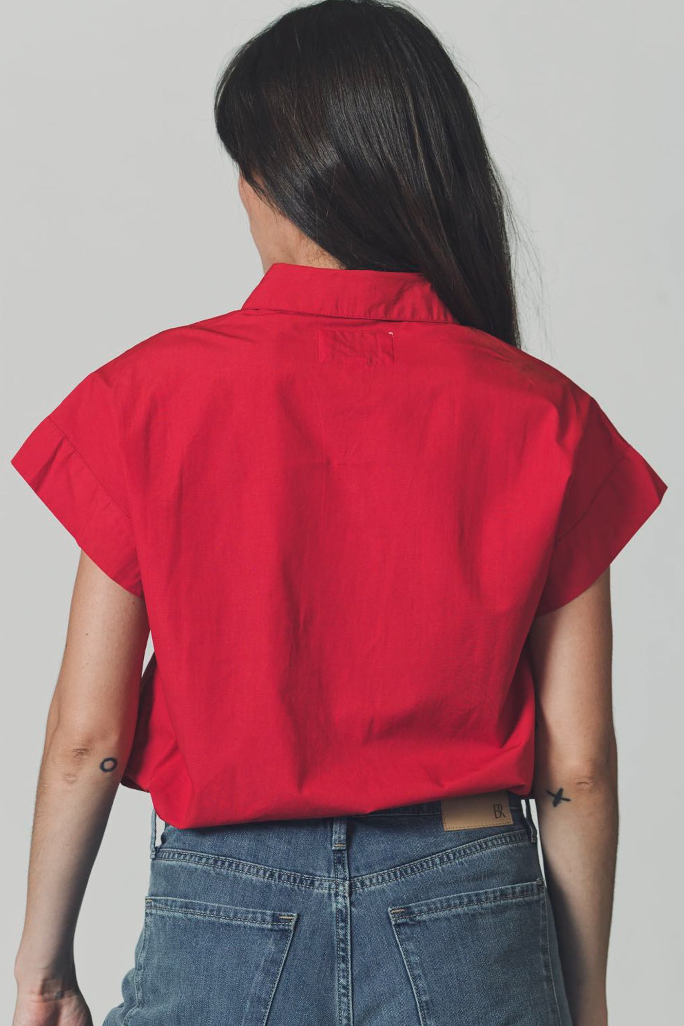 The Short Sleeve Boyfriend Shirt in Cotton