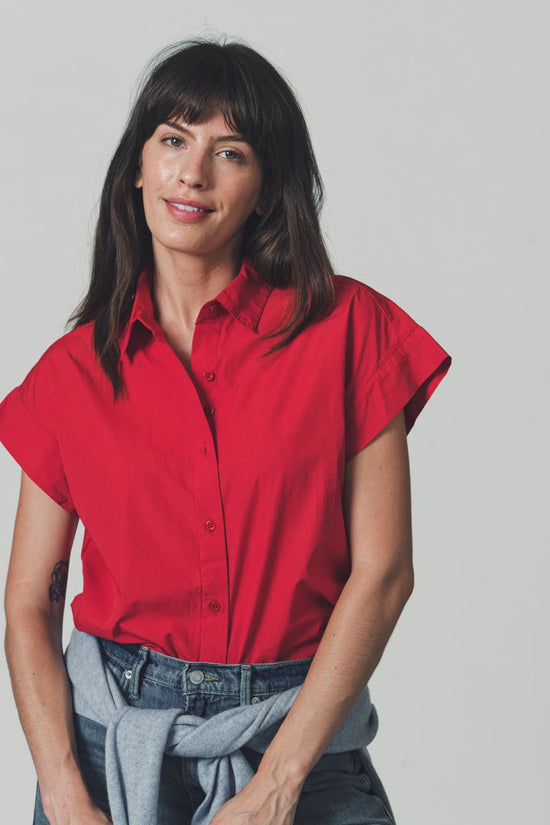 The Short Sleeve Boyfriend Shirt in Cotton