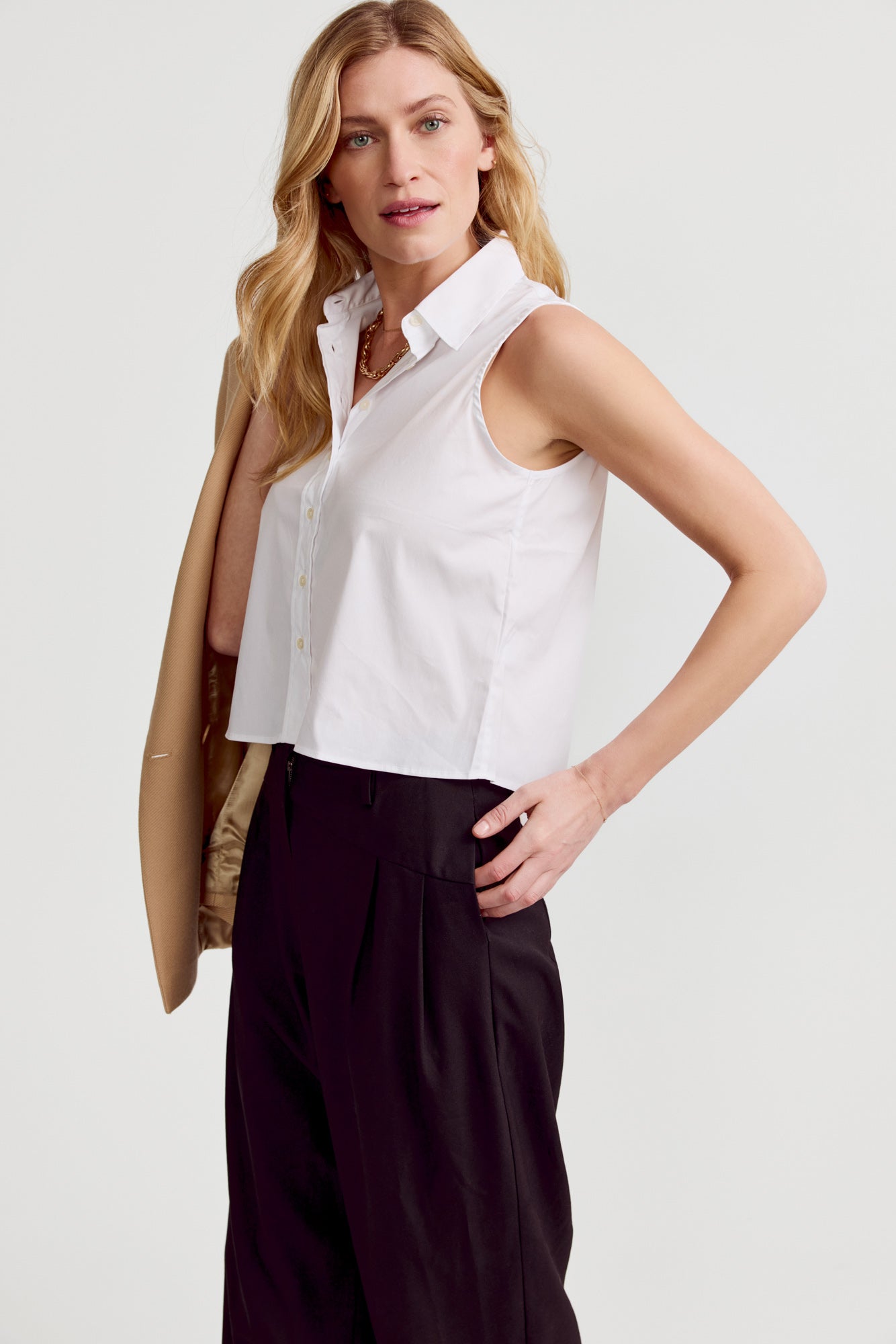 The Boxy Cropped Sleeveless Shirt