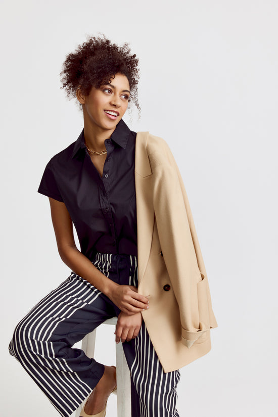 The Boxy Short Sleeve Cropped Shirt