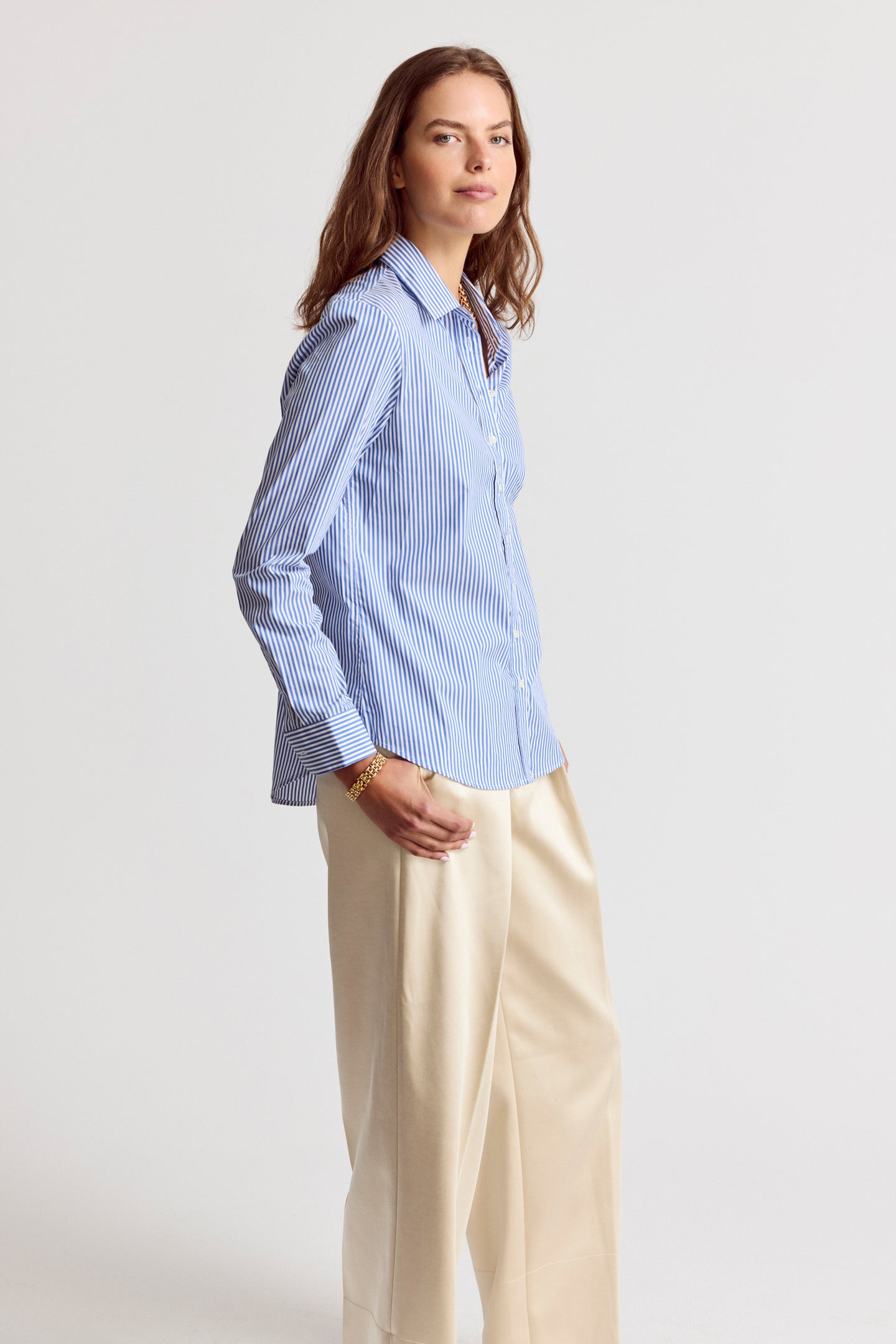 The Shirt by Rochelle Behrens The Boyfriend Shirt Blue/White Stripe / XL The Shirt by Rochelle Behrens The Boyfriend Shirt Blue/White Stripe / XL