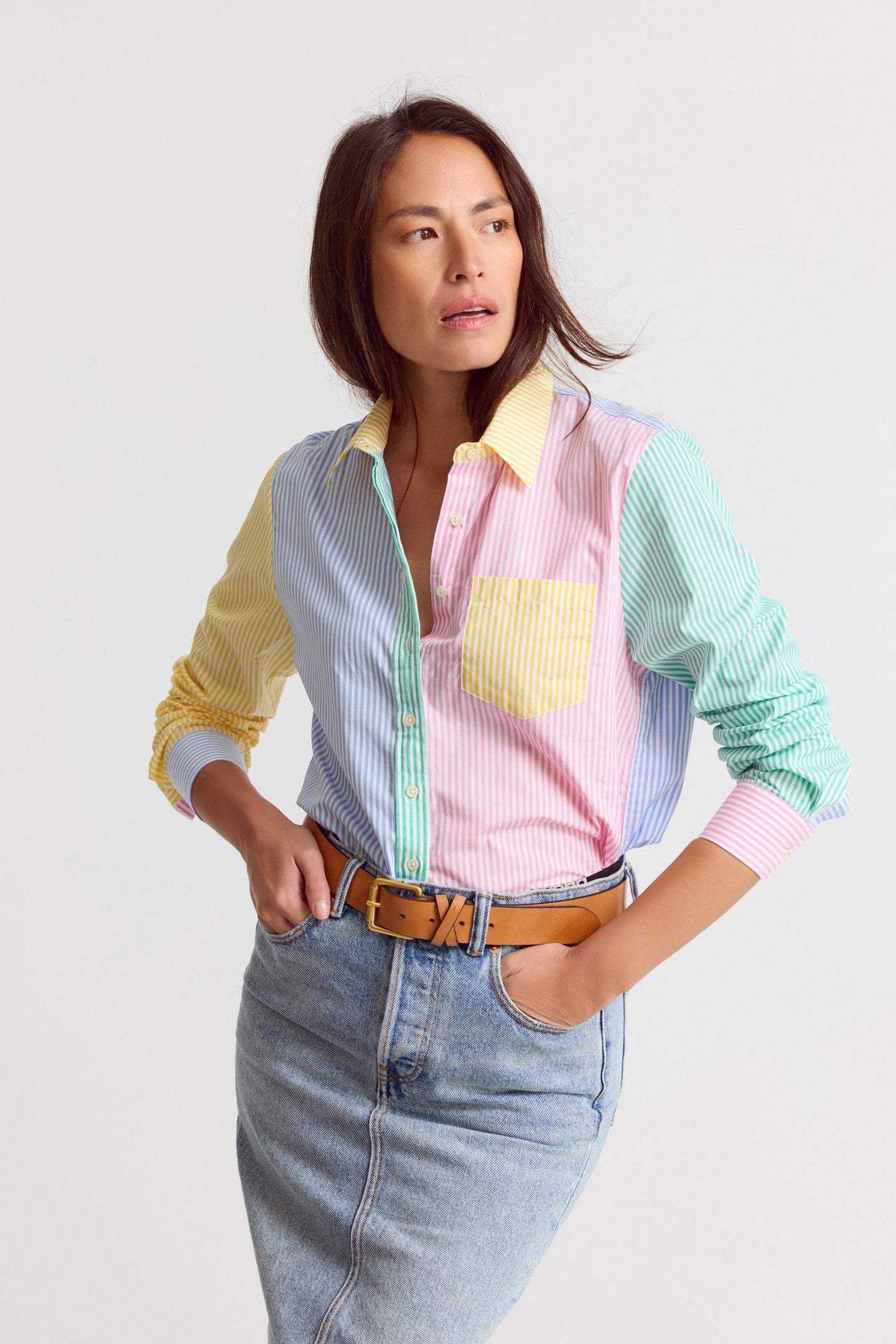 The Boyfriend Shirt in Multicolor Stripe