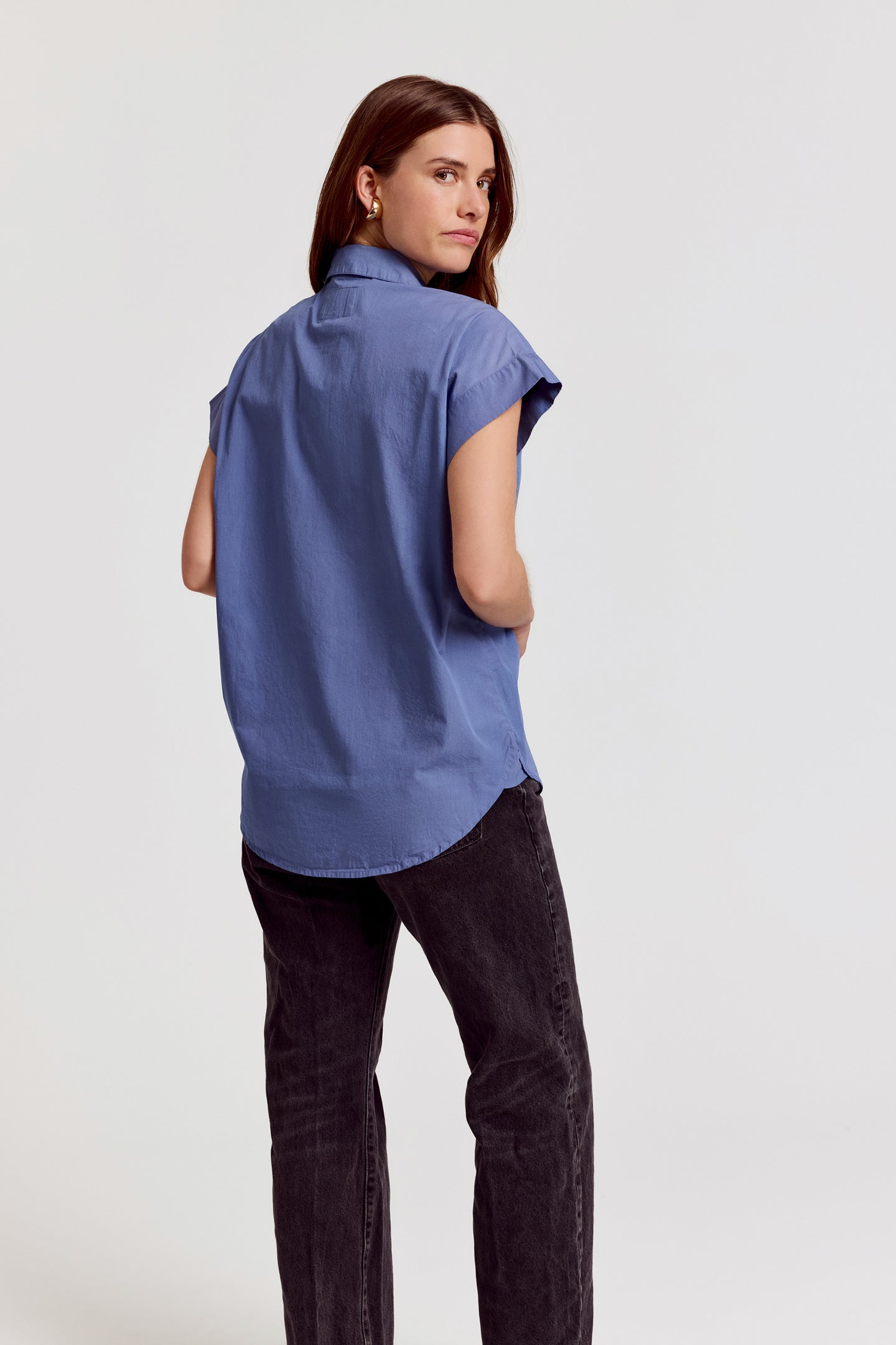 The Short Sleeve Boyfriend Shirt in Cotton