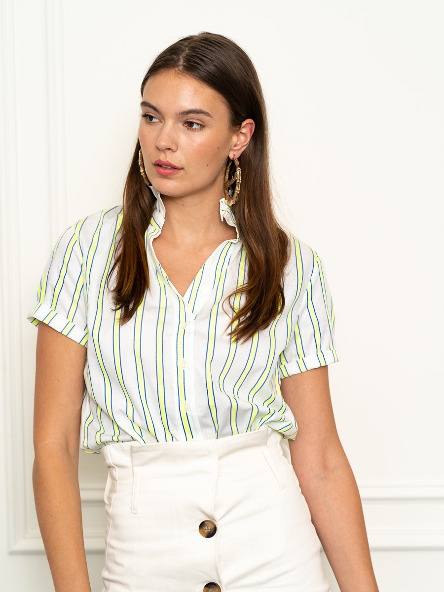 THE SHORT SLEEVE SHIRT WITH LOOSE BACK
